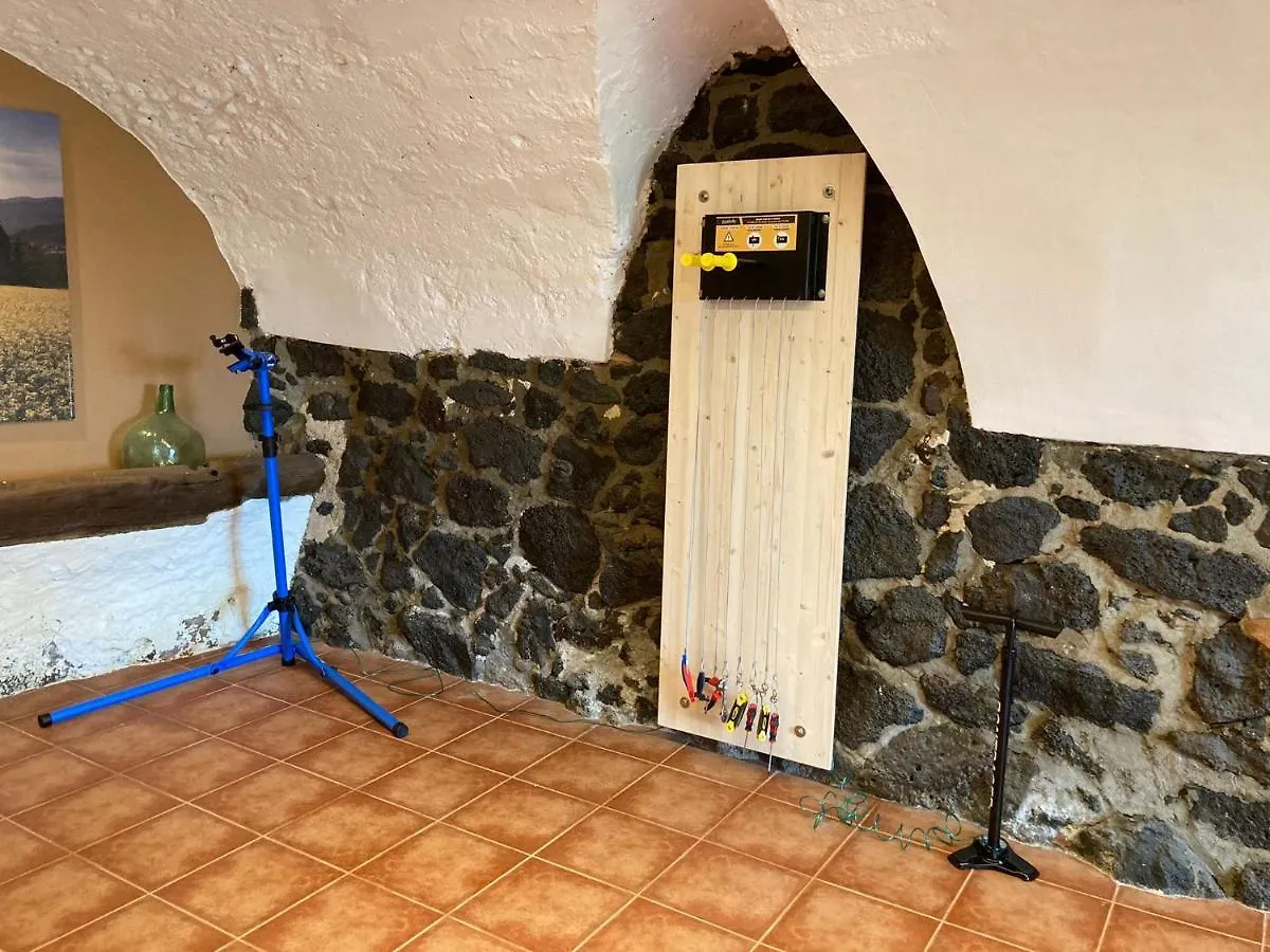 Mas La Mata Villa Olot 0*,  Spain
